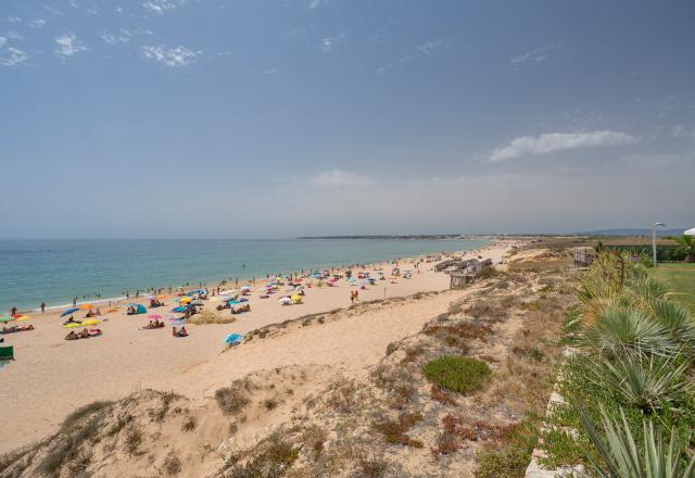 Galé Beach